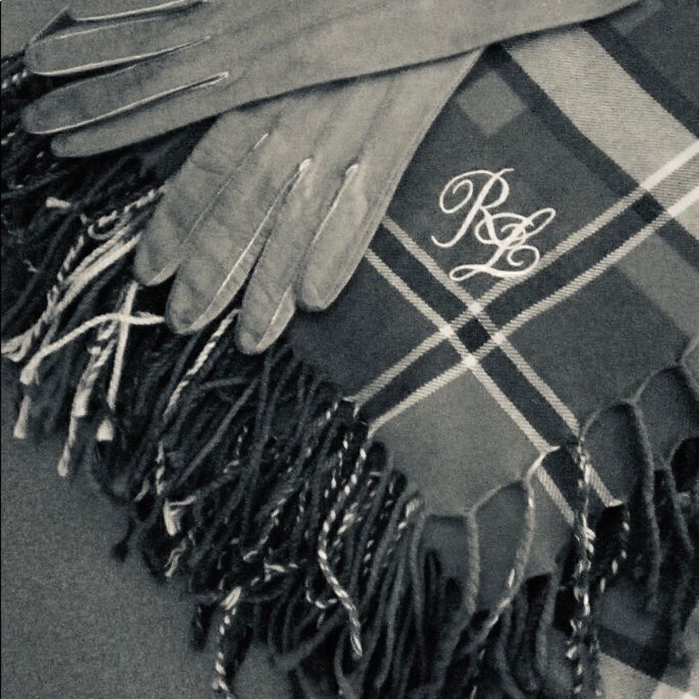 *Ralph Lauren Collection Black Cashmere Lined Lamb Suede Fringe Trimmed Gloves - Picture 15 of 16